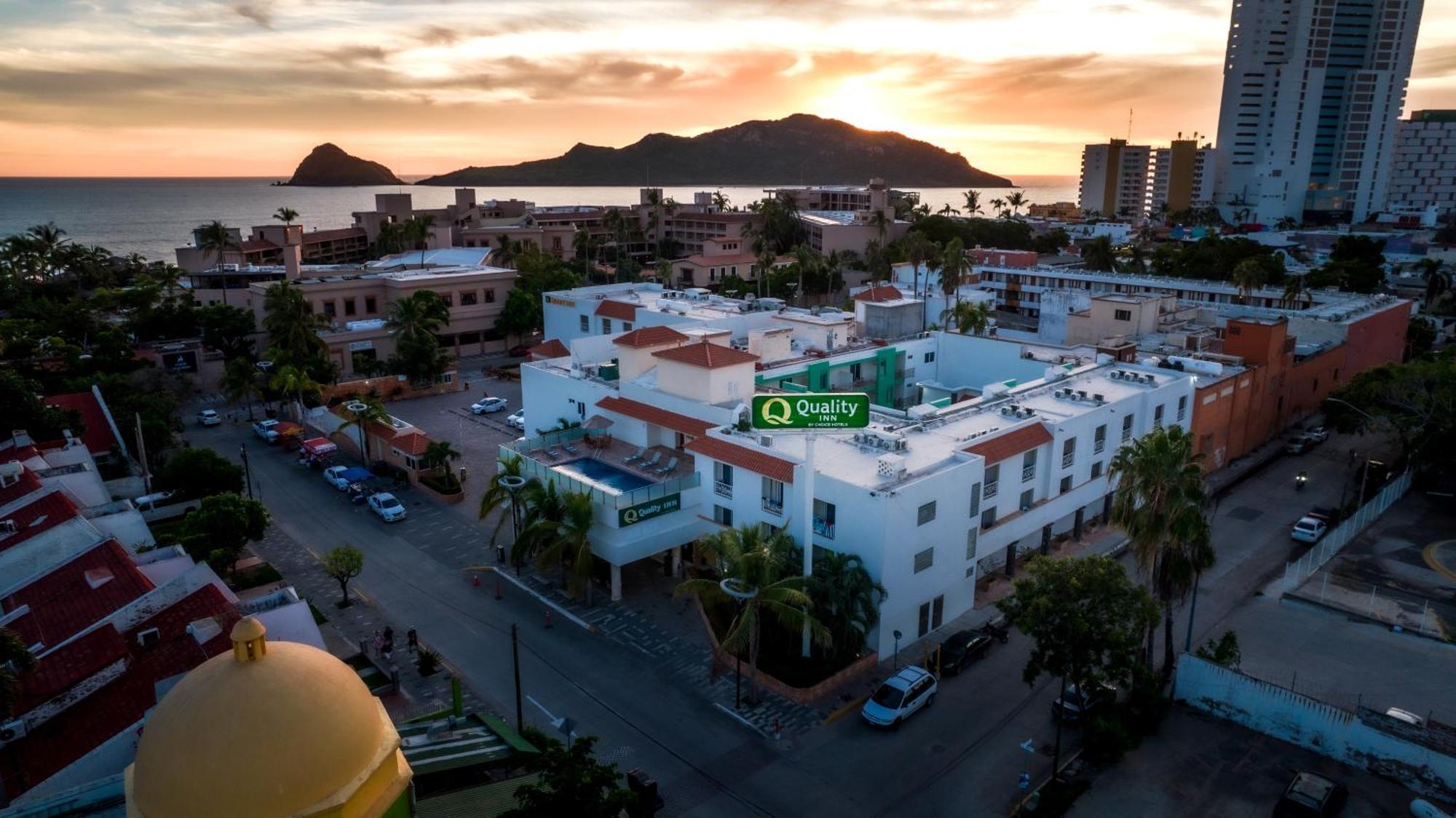 Quality Inn Mazatlán Exteriér fotografie